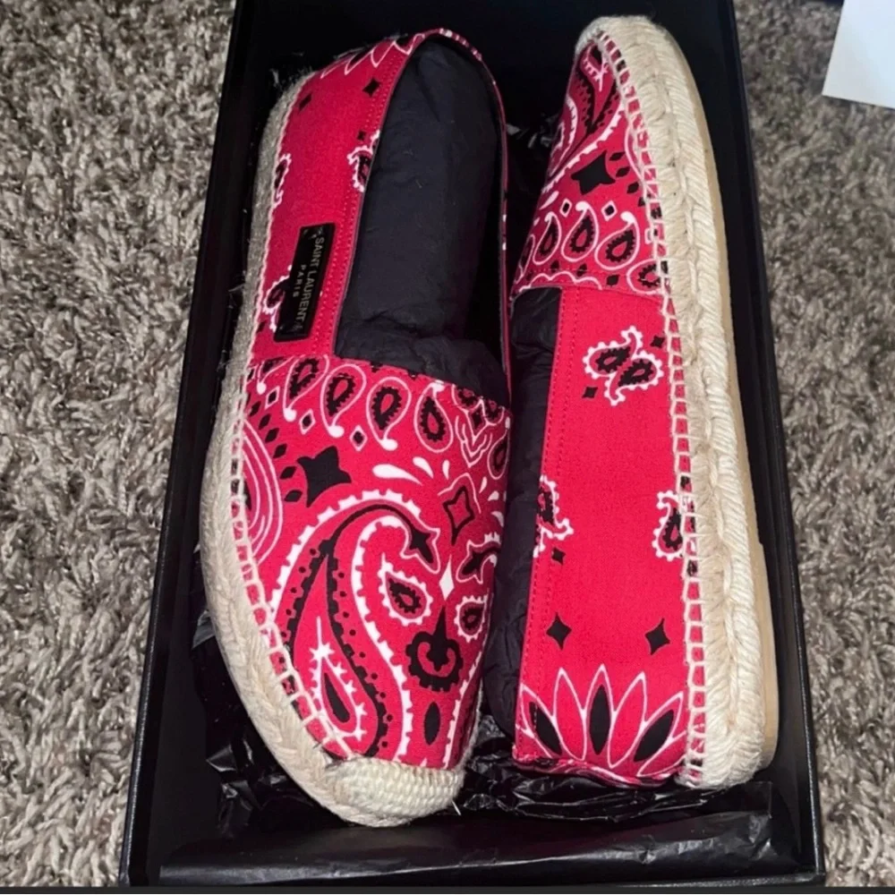 Red paisley Saint Laurent espadrilles 37 1/2 - Picture 3 of 8